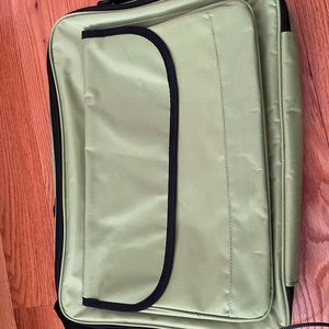 Large laptop bag green
